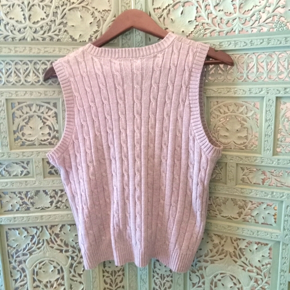 Love Tree | Cable Knit V neck Sleeveless Sweater | Grey | Large - Picture 5 of 8